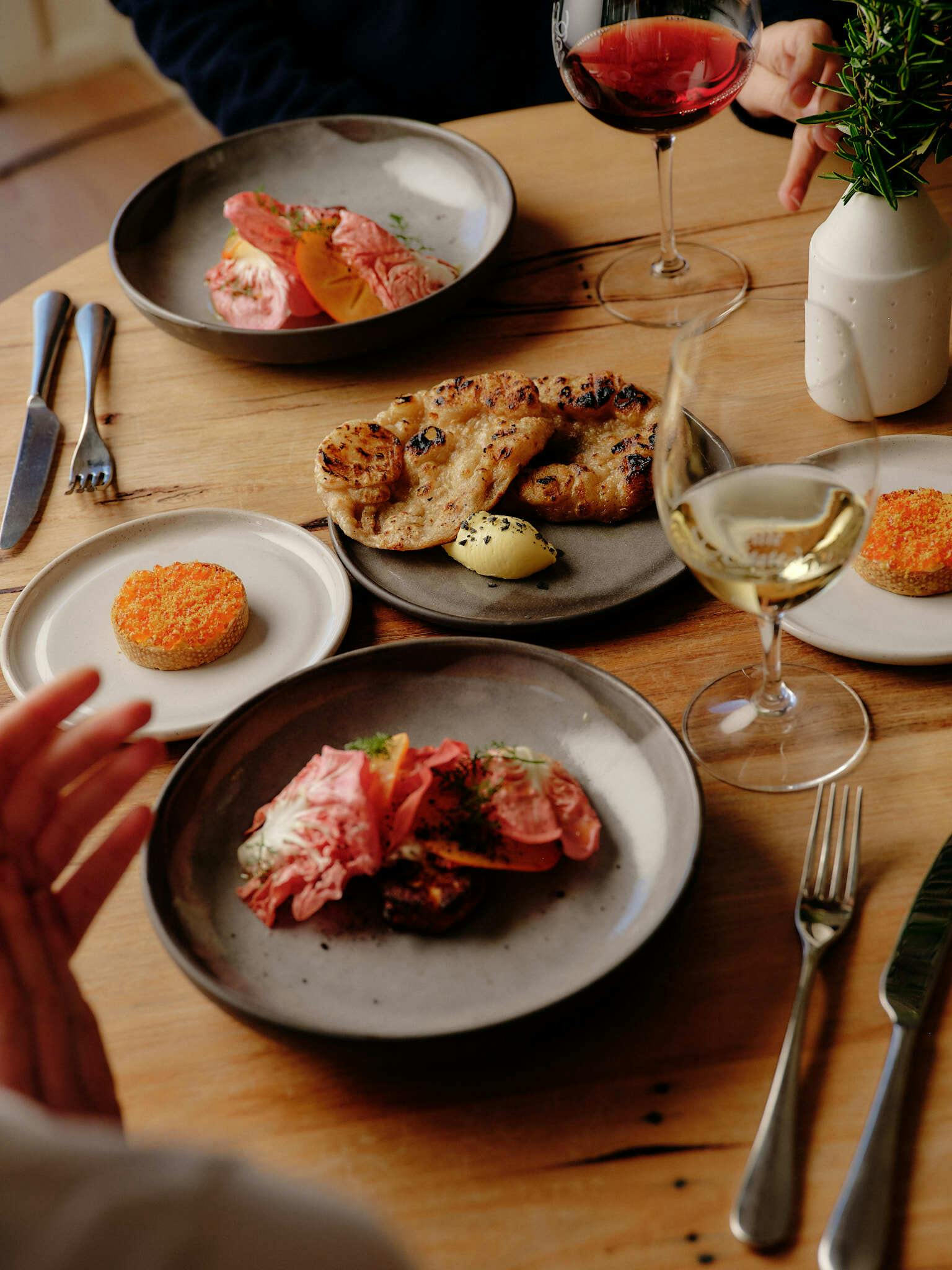 Seville Estatexhdavison 0681 2